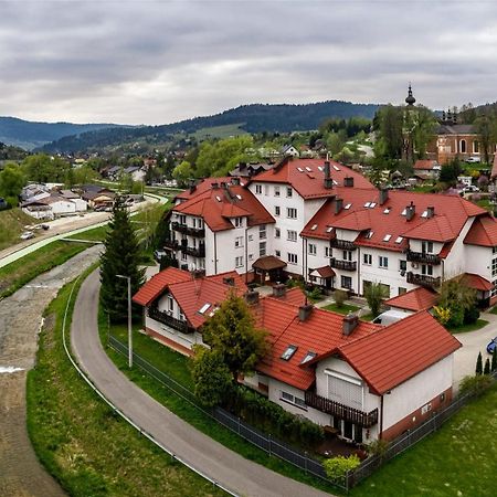 Apartamenty Sun & Snow Nad Potokiem Krynica Zdroj Luaran gambar